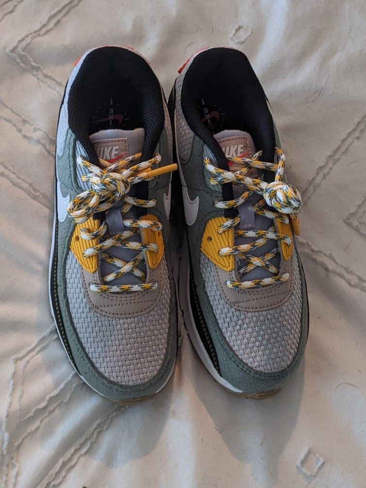 Kids Nike Air Max 90 Fresh Perspective Low Swoosh Size 3