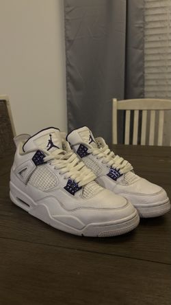 Jordan 4 purple metallic size 10.5