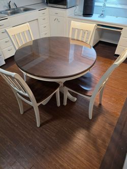 GlassTop Round Table