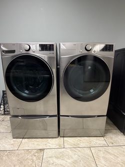 LG ThinQ front load washer &. LG Thinq front load gas dryer set