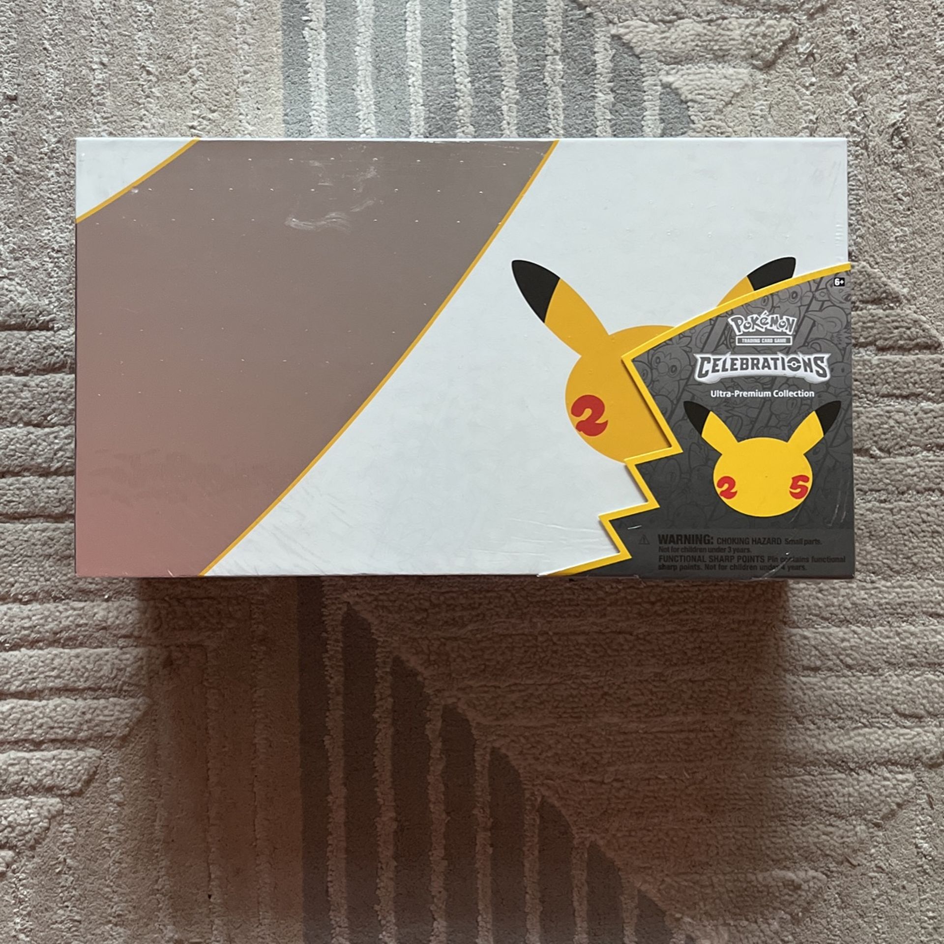 POKEMON CELEBRATIONS ULTRA PREMIUM COLLECTION