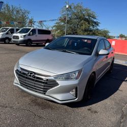 2019 Hyundai Elantra