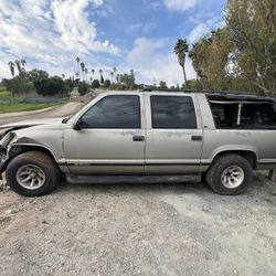 99 Chevy Suburban Parts