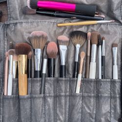 Make Up Brushes