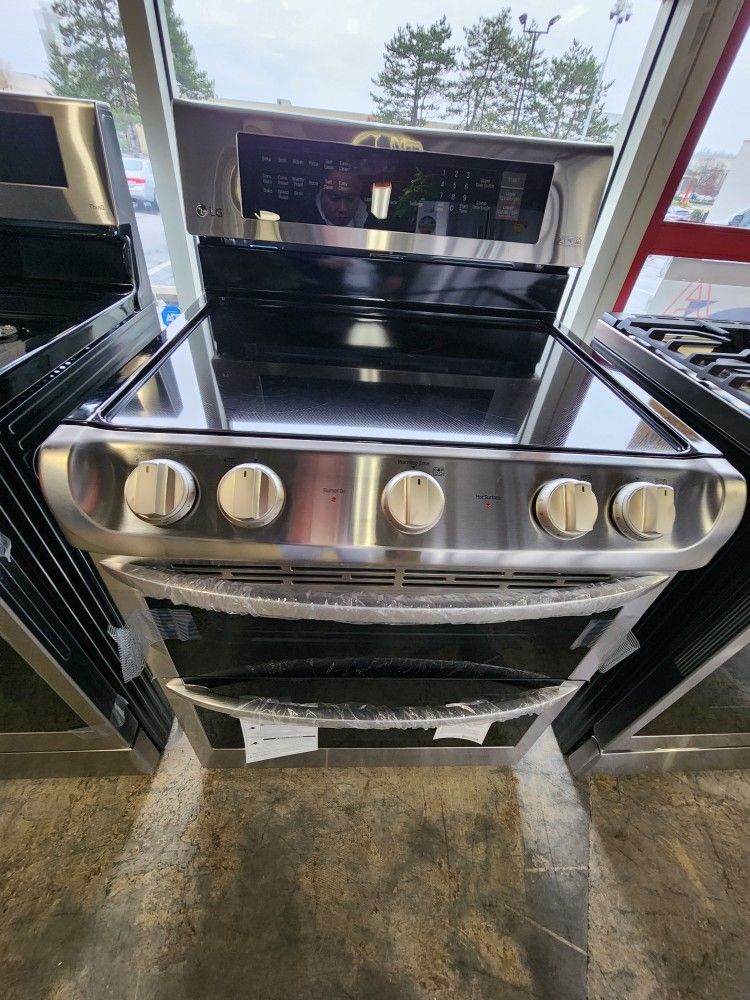 LG Stove