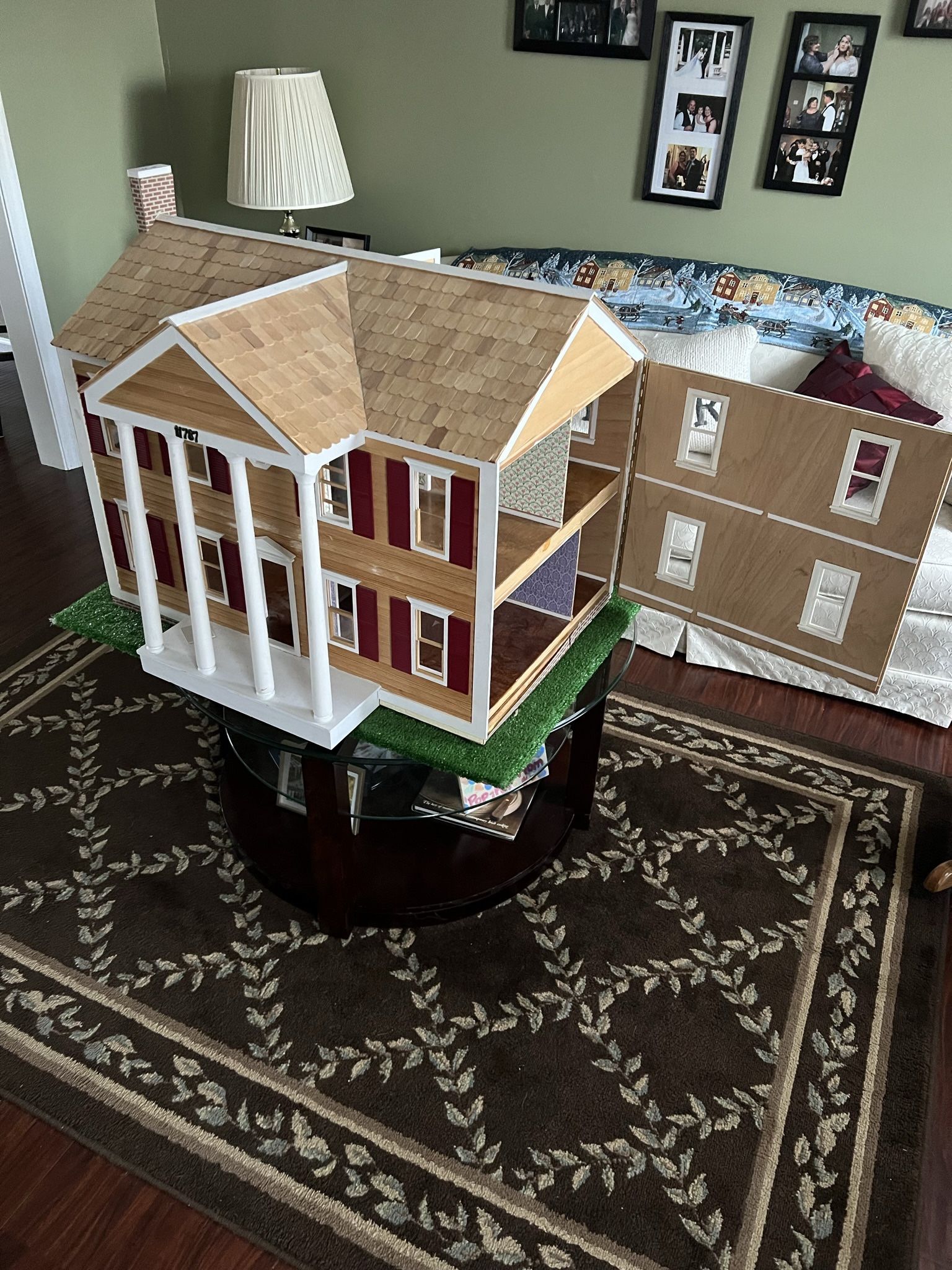 Handmade Doll house for Sale in Bowie, MD OfferUp