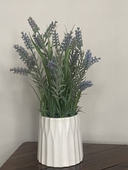 Beautiful Faux Lavender Plant In The Modern White Ceramic Pot  H16”