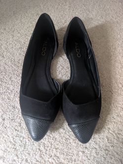 Aldo Black Pointed-Toe Flats
