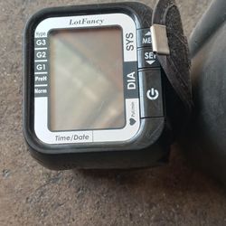 Lot Fancy Health Watch