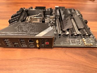 MSI MPG Carbon Z590 Motherboard