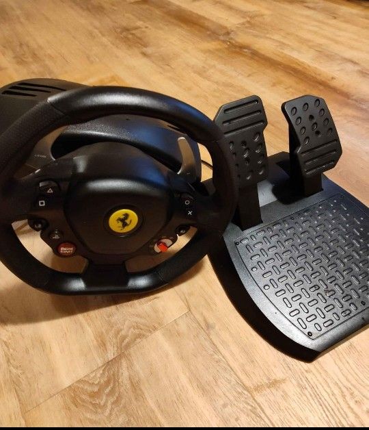 Gaming Steering Wheel & Petals(ThrustMaster)