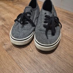 2 Pair Mens Size 10 Shoes