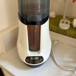Baby Brezza Bottle Warmer