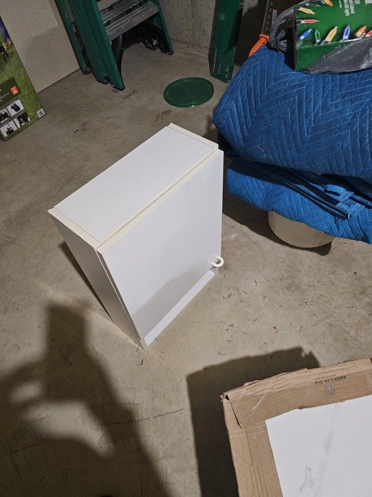 Small White Medicine Cabinet Great Condition Used