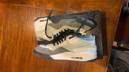 Jordan 4 rm White size 10.5