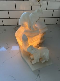 Onyx Polar Bear Lamp
