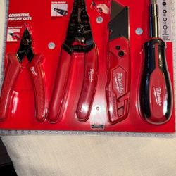 Electrician’s Hand Tool Kit 4 Piece