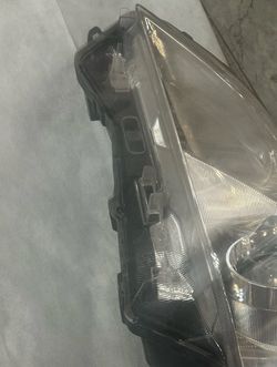 WAS BROKEN BUT REPAIRED TAB 2022-2924 KIA FORTE HEADLIGHT M7(contact info removed)0