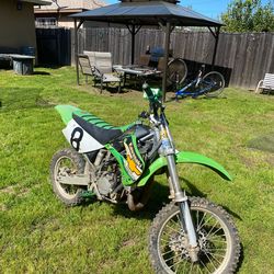 Kx85 2005 2 stroke need gone lowest 1,200