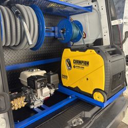 Detailing Van