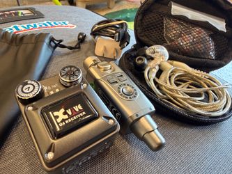 Xvive U4 Wireless In-ear Monitoring System