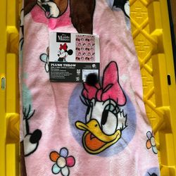 Minnie Mouse Throw Blanket