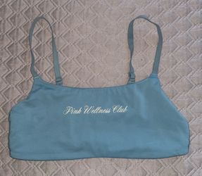 Victoria Secret Relay Square-Neck Sports Bra - Size Large (L)