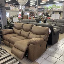 Boxberg Bark Power Reclining Sofa