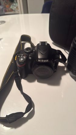 Nikon D3200 DSLR camera