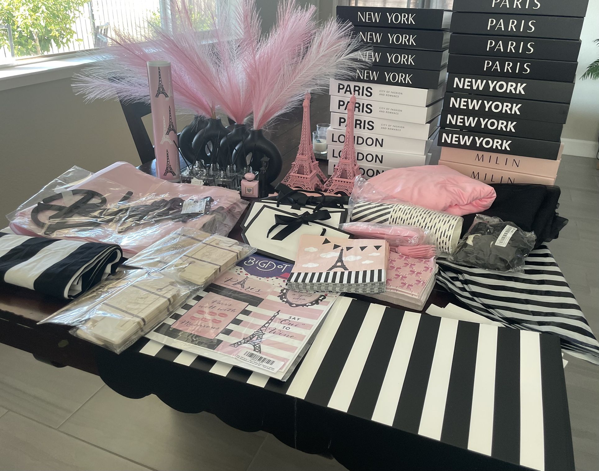 Paris theme party decorations