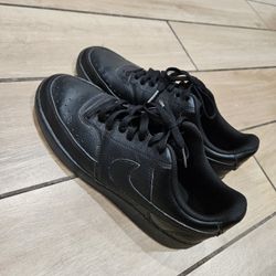 Nike shoes Men's 8.5