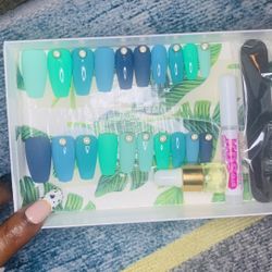 Press On Nails