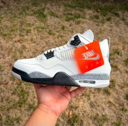 Jordan 4 Retro “White Cement” OG 2025 New  Size 9