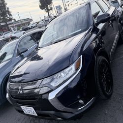 2020 Mitsubishi Outlander 