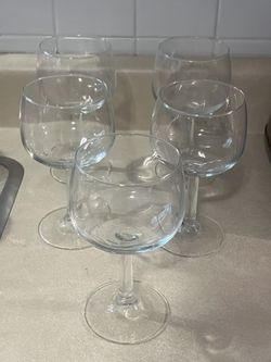 Set Of Five Vintage wine glasses