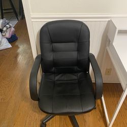 White desk/chair