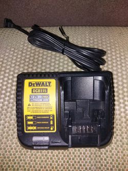 Dewalt DCB 115 Charger