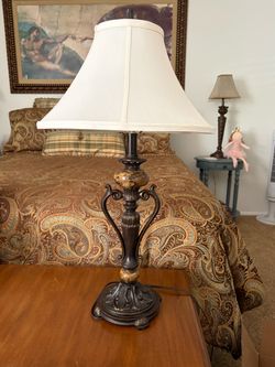Traditional Table Lamp with Ornate Bronze Base