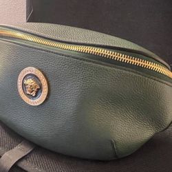 Versace Grainy Calf Leather Green Belt /Waist/Body Bag 102884 Italy