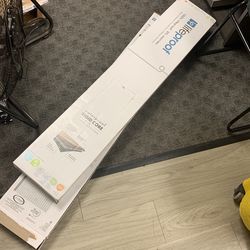 35 Sq Ft Vinyl laminate Wood Flooring