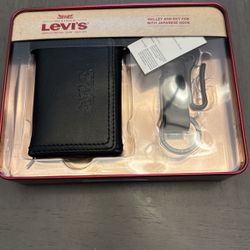 Levi’s Wallet Gift Set