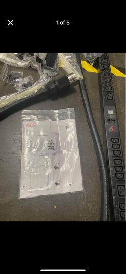 APC AP 7899 metered rack PDU 30 – outlet 208V input