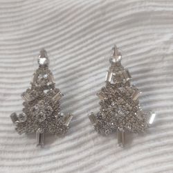 Beautiful Set Earrings Shape. Of Tree