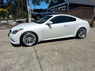 2013 Infiniti G37
