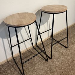 stools 