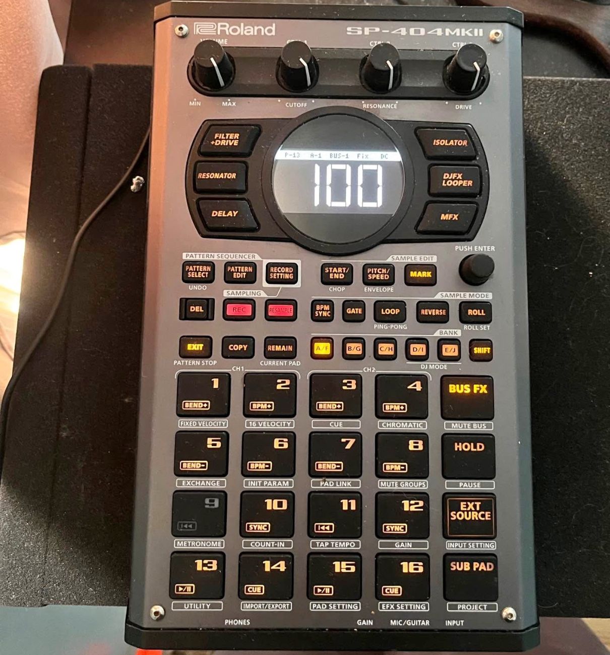 Roland Sp 404 Mk2