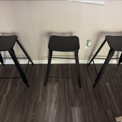 3 Counter Stools 