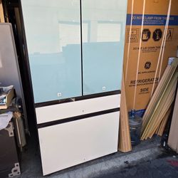 SAMSUNG BESPOKE, 29 CU FT CAPACITY  REFRIGERATOR 