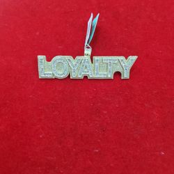 10k Gold Diamond Pendant 