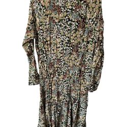 Dress Casual Maxi By H&M Floral Medium Finds Black Green Cottagecore Boho Ruffle  Comes from BBCa pet and C smoke free home.  Measurements are in the 